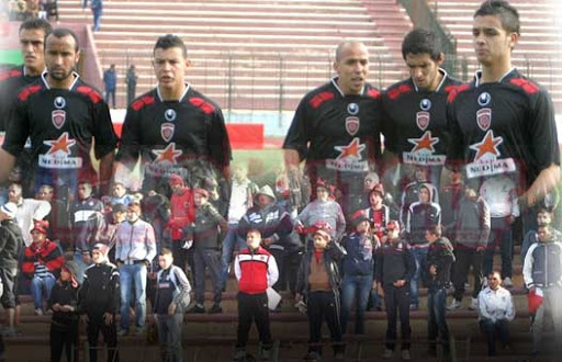 USMA : Mekhaldi présent à Bologhine