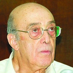 Abdelhamid Mehri inhumé au cimetière de Sidi Yahia à Alger