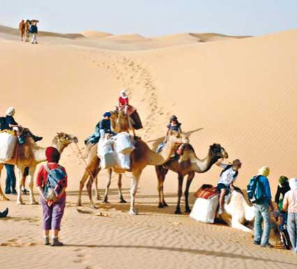 Des milliers de touristes occidentaux défient la menace terroriste et se rendent au Sahel