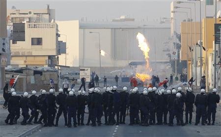 Des obsèques tournent à l&rsquo;émeute à Bahreïn