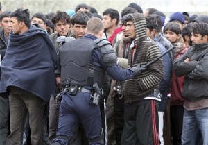 France: Forte hausse du nombre d’expulsions d’étrangers en 2011