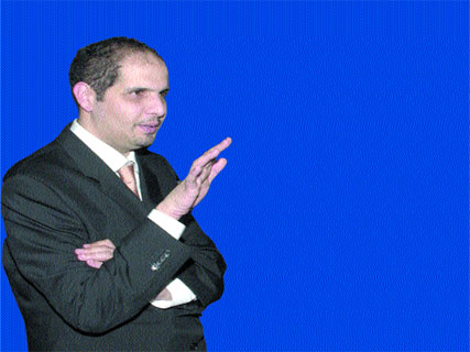 L’avocate de Moumen Khelifa répond