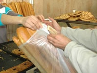 Les boulangers menacent à Constantine,La baguette de pain à 15 DA et une grève le 15 janvier