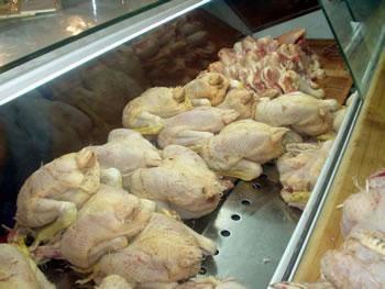 Son prix atteint la barre des 450 DA le Kilogramme,Yennayer sans poulet?