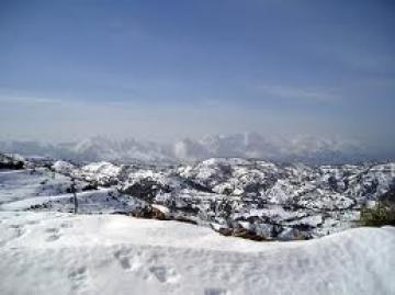21 wilayas paralysées par les chutes de neige en Algérie
