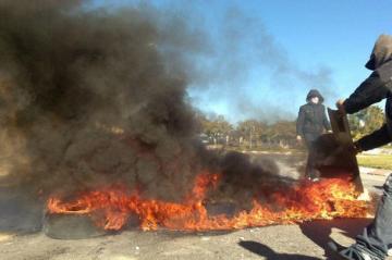 Affrontements et censure de magasines en série au Maroc