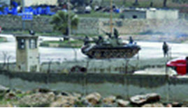 Crise en Syrie,Des chars prennent d’assaut un quartier de Homs