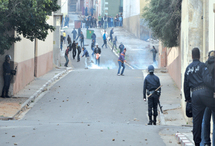 Emeutes à Mostaganem