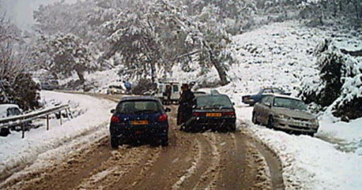 Intempéries ,la neige fait des heureux et des dégâts