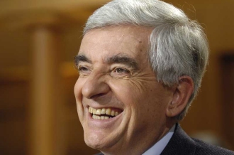 Jean-Pierre Chevènement,«L&rsquo;Algérie a les capacités pour réussir les réformes politiques»