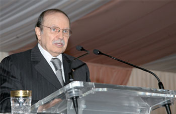 Le Président Bouteflika : “La réalisation de l&rsquo;unité maghrébine arabe à l&rsquo;ère des ensembles, un impératif vital et pressant”