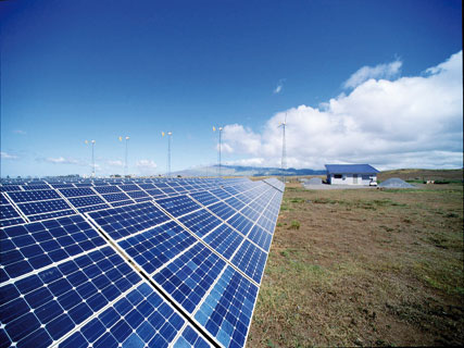 Les experts ouvrent le débat sur les énergies renouvelables,Le potentiel solair C’est 10 fois hASSI-R’MEL