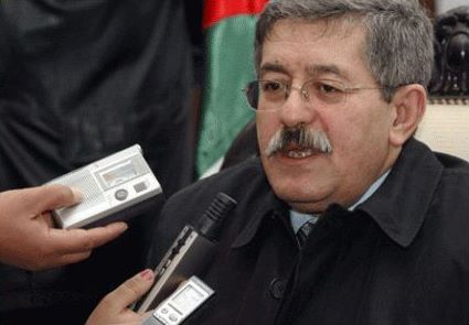 M. Ouyahia reçoit une délégation de l&rsquo;Organisation de la femme arabe