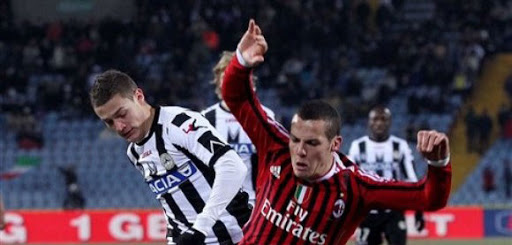 Mesbah une nouvelle vie à Milan «Si tu loupes une passe, Ibra te le fait savoir»