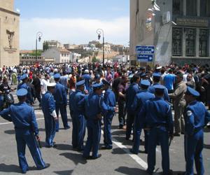 Sit-in à Alger des souscripteurs au programme de logements AADL de 2001