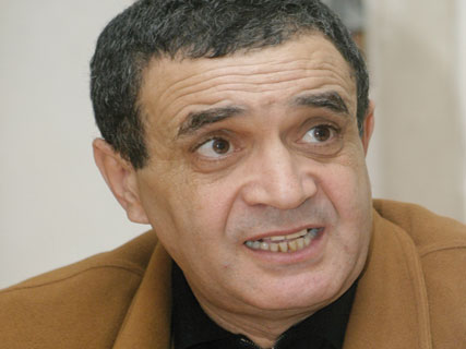 Conseil national pour les droits des victimes de la décennie noire “Nous nous opposons au projet islamiste !”