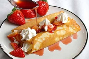 Crêpes roulées à la noix de coco