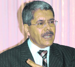 Hachemi Djiar : « L’Algérie se doit de ne plus importer de sportifs »