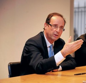 Hollande : « La France et l’Algérie ont un travail commun pour en finir avec la guerre des mémoires »