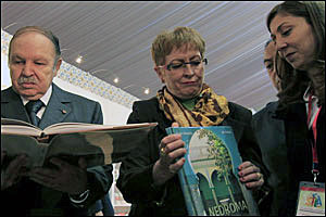 Khalida Toumi à la 20e session du congrès de l’Alesco «Ne pas focaliser sur la logique économique»