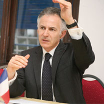 L&rsquo;ambassadeur Français des droits de l&rsquo;homme «Les lois d’amnistie ne résistent pas au temps»