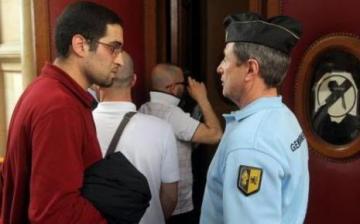 Le Franco-Algérien Adlène Hicheur condamné à six ans de prison ferme