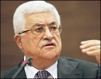 Le président Abbas examine avec Al-Arabi les moyens d&rsquo;arrêter l&rsquo;escalade israélienne contre Ghaza