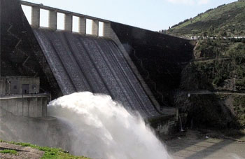 Pour une plus grande mobilisation des ressources hydriques : Sellal annonce la réalisation de 15 nouveaux barrages