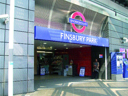 Quartier de Finsbury Park,La police ferme des magasins algériens à Londres