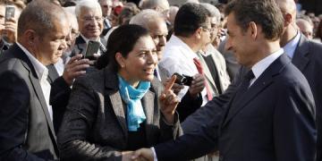 Rapatriés et harkis d’Algérie: les appels du pied de Sarkozy