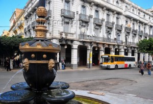 Recrutement de 2.000 jeunes dans le secteur économique en 2012 à Oran