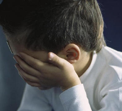 Trois enfants se sont donnés la mort,Un drame et des questions