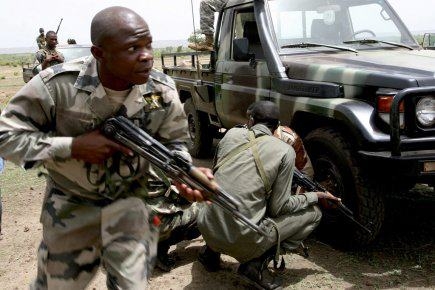 Alors que la scission du Mali est presque consommée,Bruits de bottes de la CEDEAO pour stopper les rebelles