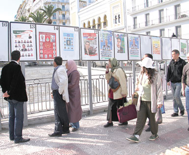 Comment le pouvoir veut forcer les Algériens à voter