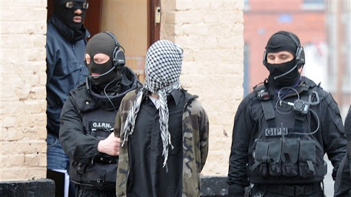 France : 10 arrestations dans les milieux islamistes