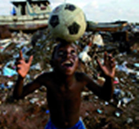 Journée du souvenir des victimes de guerres,Débarrasser la planète des armes chimiques