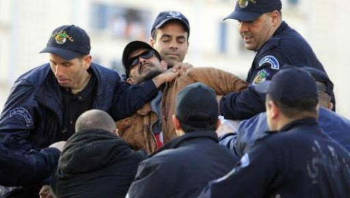 La police s&rsquo;acharne sur les syndicalistes et militants des droits de l&rsquo;homme