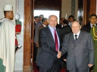 Le président du CNT libyen en visite officielle en Algérie ,Abdeldjalil depuis hier à Alger