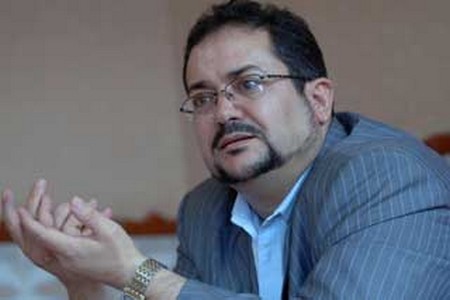 M. Menasra plaide à Ouargla pour une Assemblée  »forte, levier du changement »