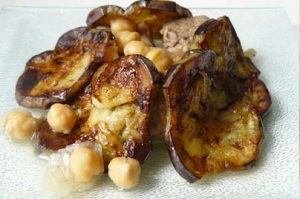 M’derbel (ragoût aux aubergines grillées)