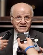 Medelci à l&rsquo;adresse des Algériens : «Votez pour atteindre ce chiffre»