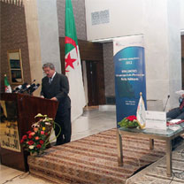 Ouyahia reçoit une délégation du FCE,L&rsquo;informel est une très grande menace