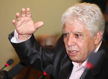 Pour détecter le moindre dépassement,La Cnsel guette les partis politiques