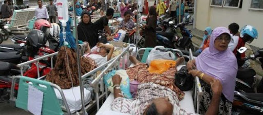 Séisme en Indonésie : cinq morts à la suite de crises cardiaques