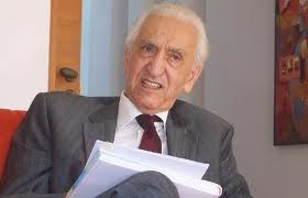 144 cadres du FFS interpellent Hocine Aït Ahmed