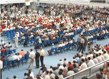 A 24 heures du scrutin, échos des QG : L’heure des pré-bilans