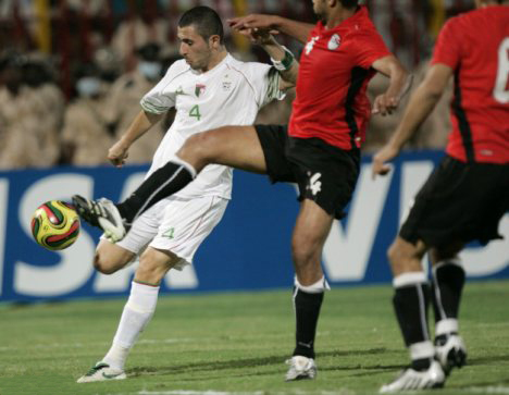 Anther Yahia le héros d&rsquo;Oum Dourman prend sa retraite internationale