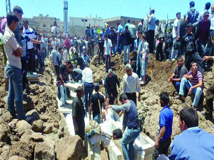 Après le massacre de houla,Les Occidentaux chassent les ambassadeurs syriens