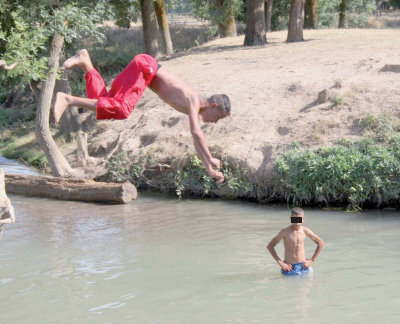 Baignade dans les sites non surveillés: Eaux mortelles !