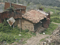 Glissement de terrain à illitène (Tizi Ouzou) La population fuit les villages